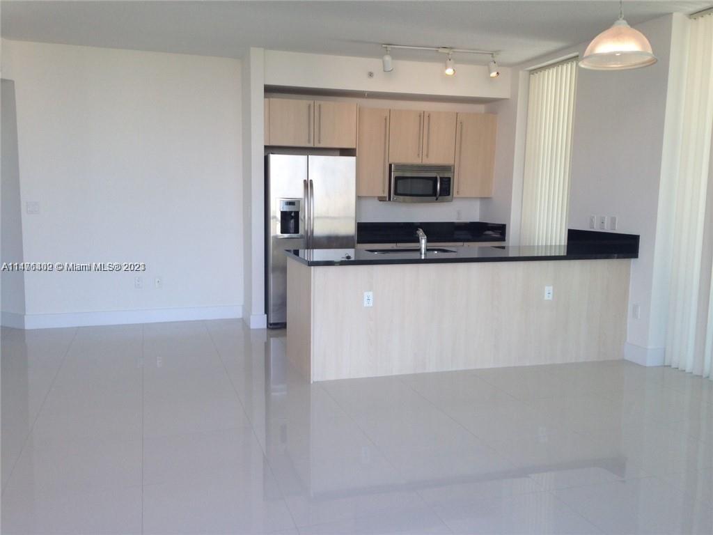 THE AXIS ON BRICKELL II C - Residential Lease