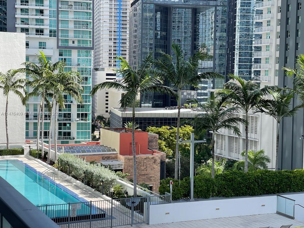 THE AXIS ON BRICKELL II C - Residential Lease