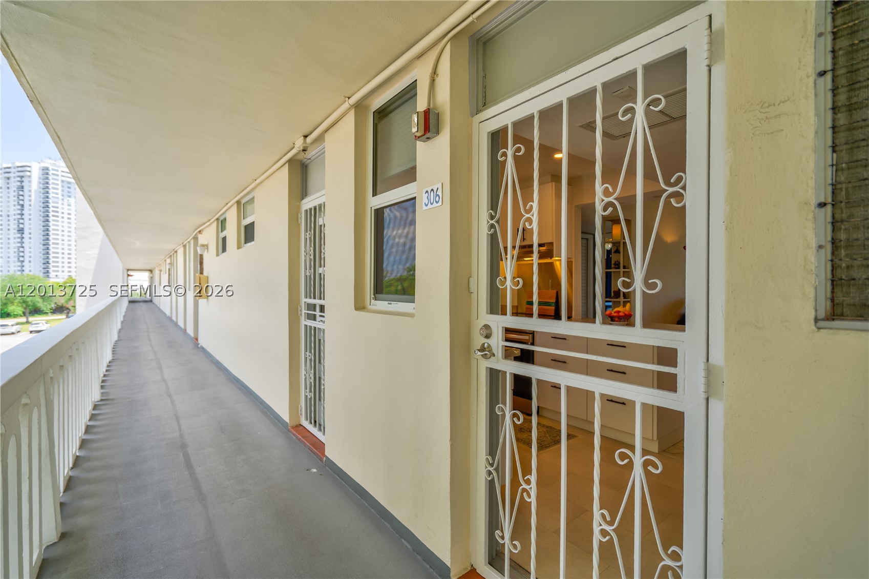 POINT EAST SEC II CONDO - Residential