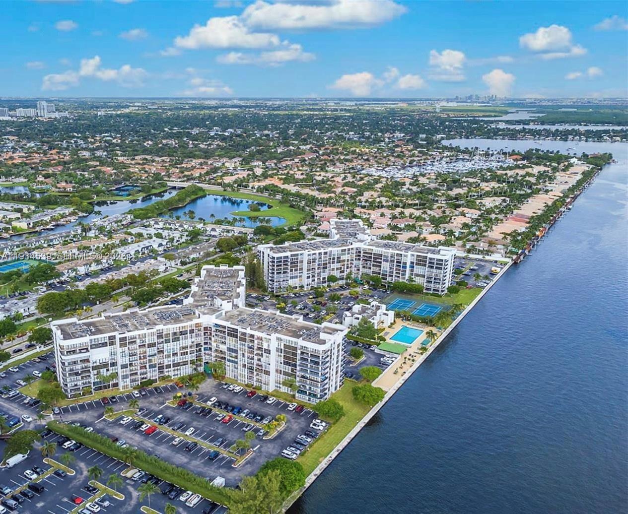 AMAZING PRICE ADJUSTMENT! Welcome to the Spacious OceanView Park 2/2 Unit w/Floor to ceiling windows.Watch the boats pass by on the Intracoastal. Ground floor, no need to use the elevator. Walk-in closet. 40 year certification complete. Association with reserves. Wii-fi and hot water included in maintenance. Building has 24/7 attended lobby security, social activities, heated swimming pool, state-of-the-art gym, sauna, tennis, BBQ area, billiard, table tennis, bicycle storage and full-time management. Less than 2 miles to the beach, close to Hollywood Boardwalk, Aventura Mall, shopping, casinos, restaurants, race tracks, marinas, golf course and Ft. Lauderdale Airport.