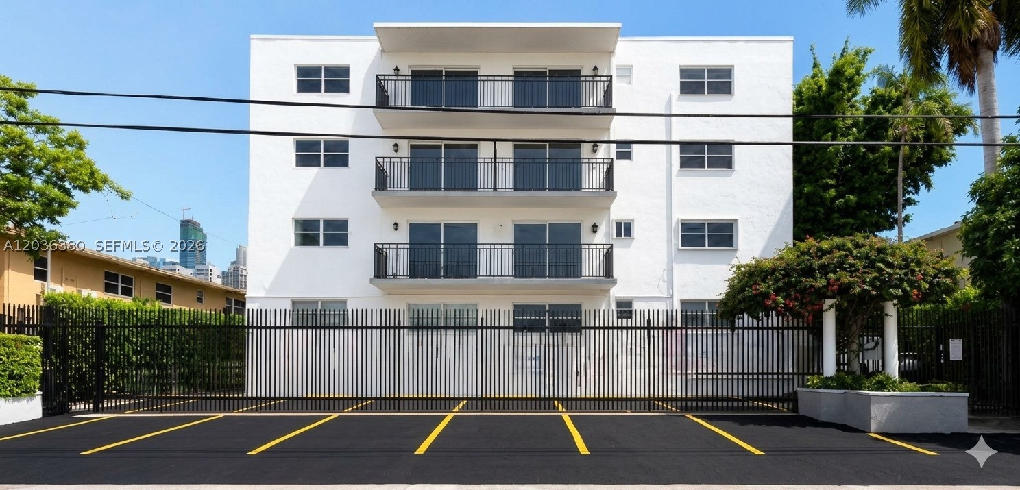 VILLA NAVARRA CONDO - Residential Lease