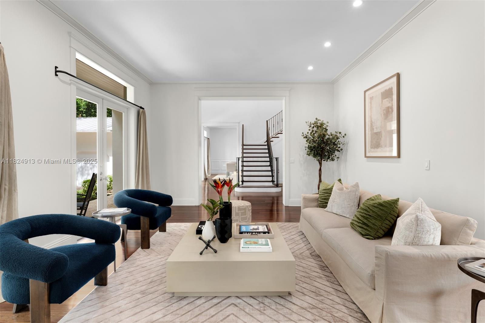 STONEGATE - Residential