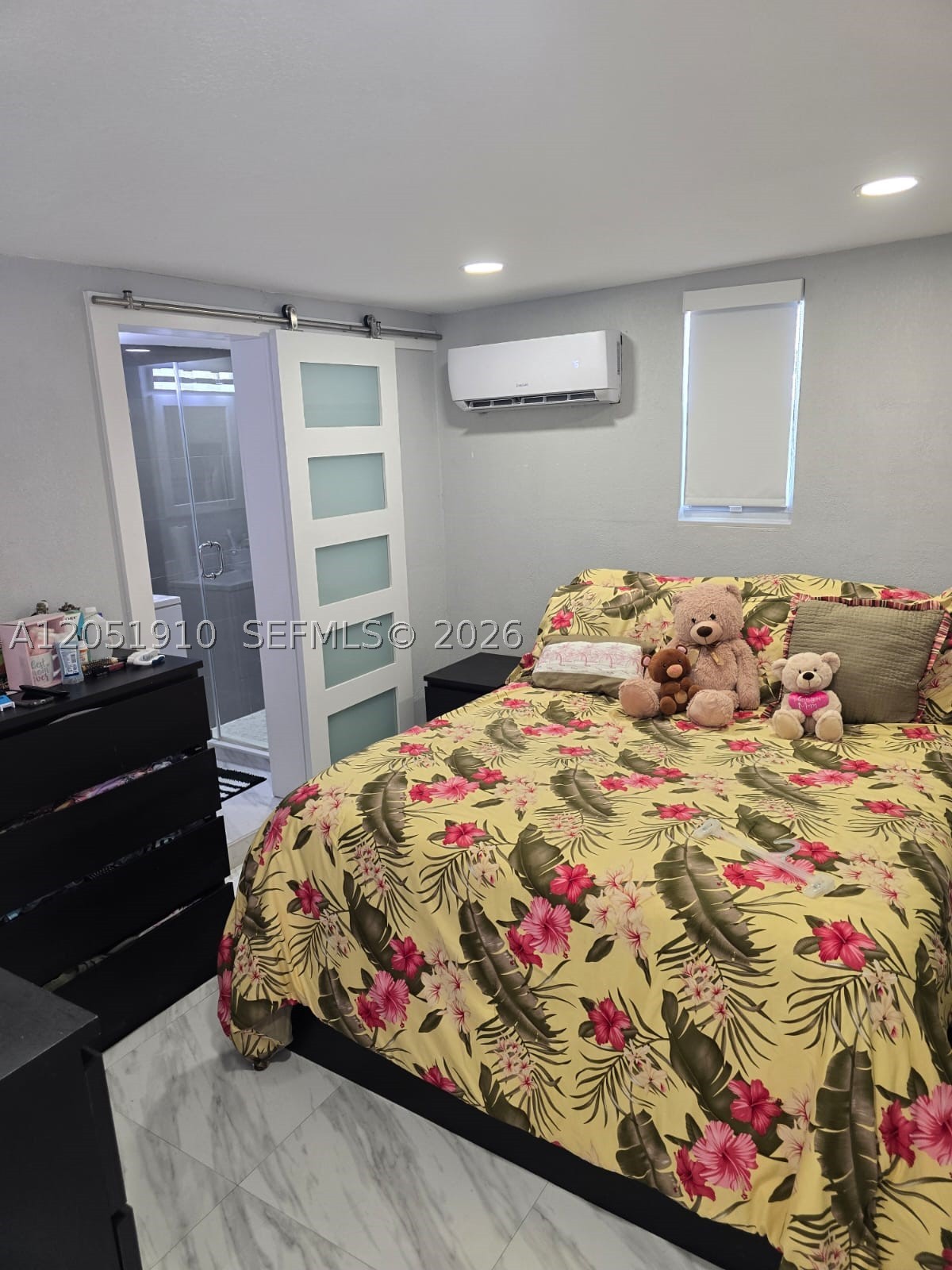 OAK RIDGE VILLAS SEC 1 RE - Residential Lease
