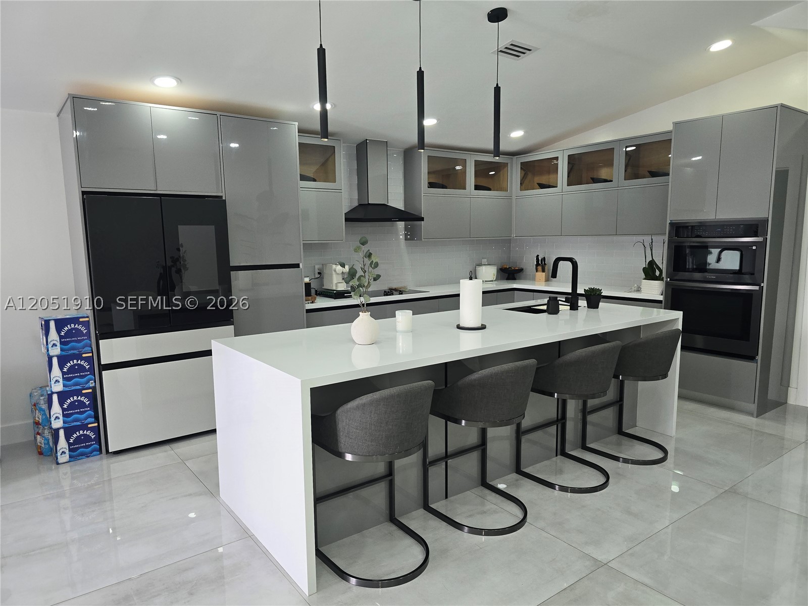 OAK RIDGE VILLAS SEC 1 RE - Residential Lease