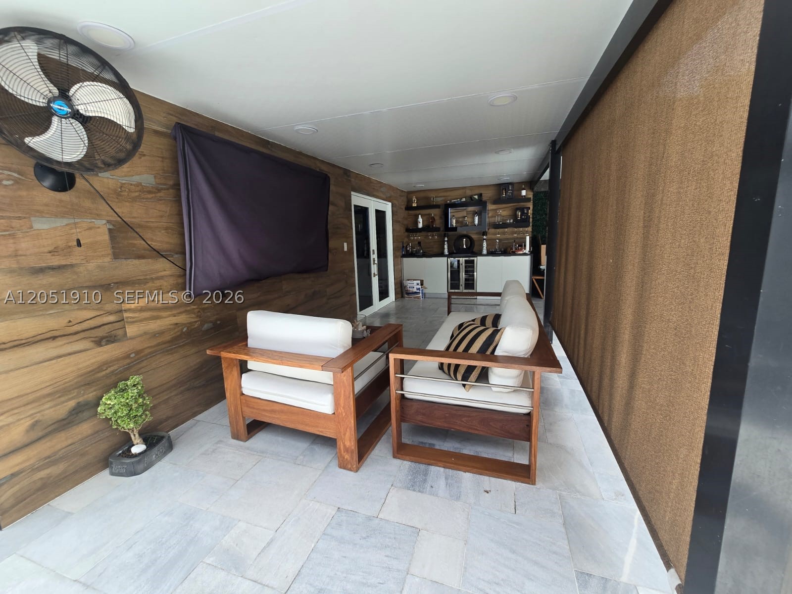OAK RIDGE VILLAS SEC 1 RE - Residential Lease