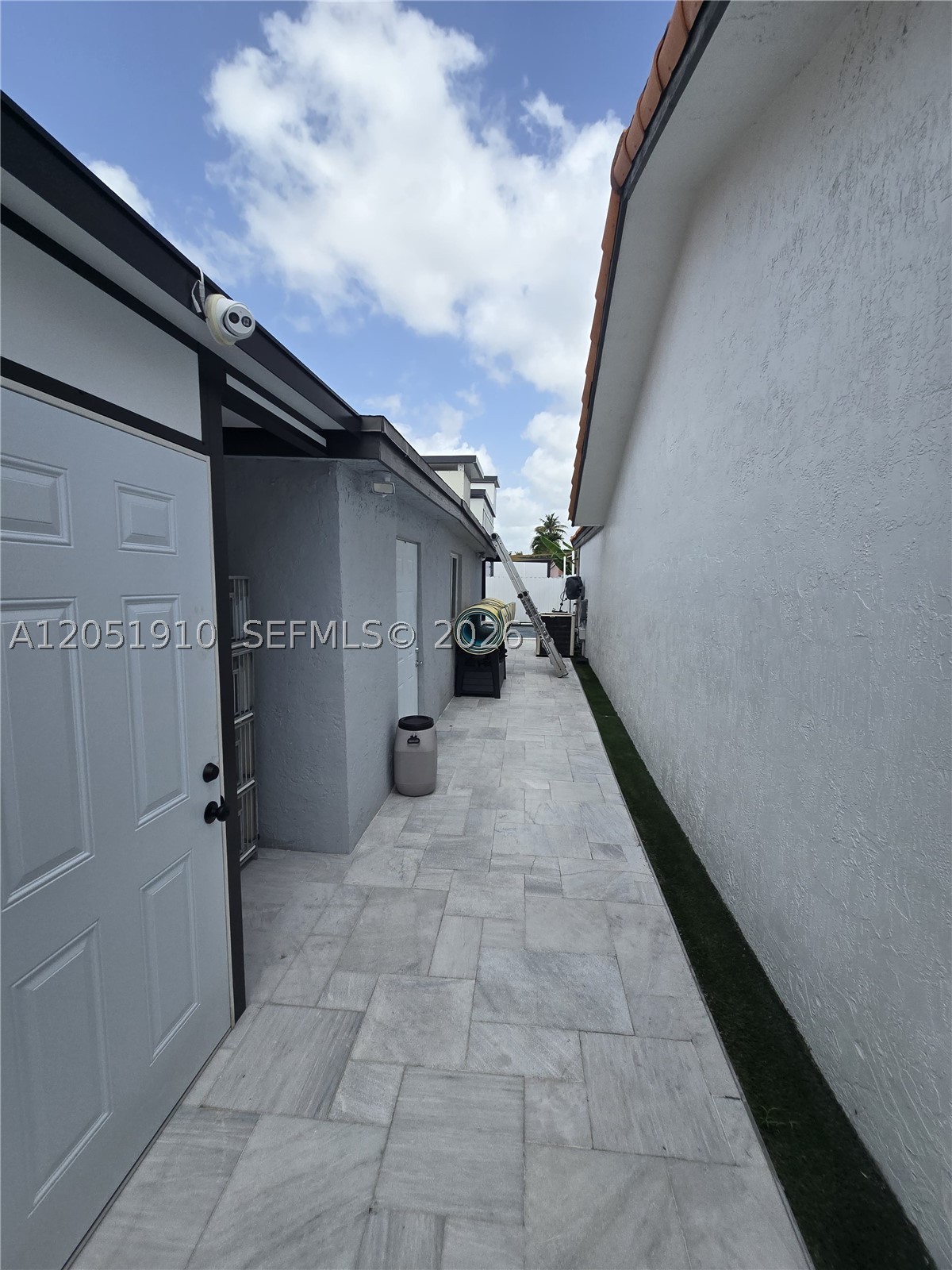 OAK RIDGE VILLAS SEC 1 RE - Residential Lease