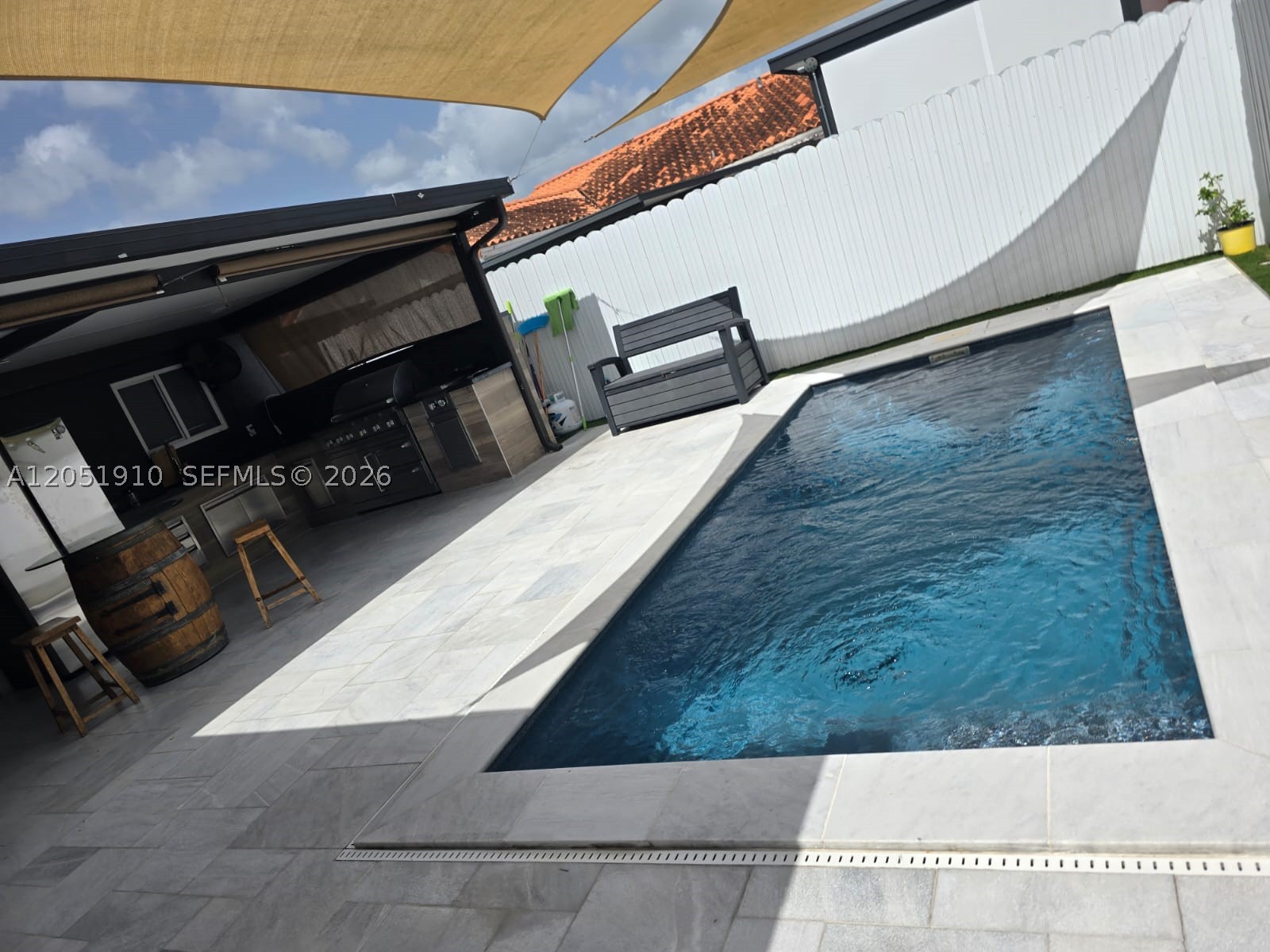 OAK RIDGE VILLAS SEC 1 RE - Residential Lease