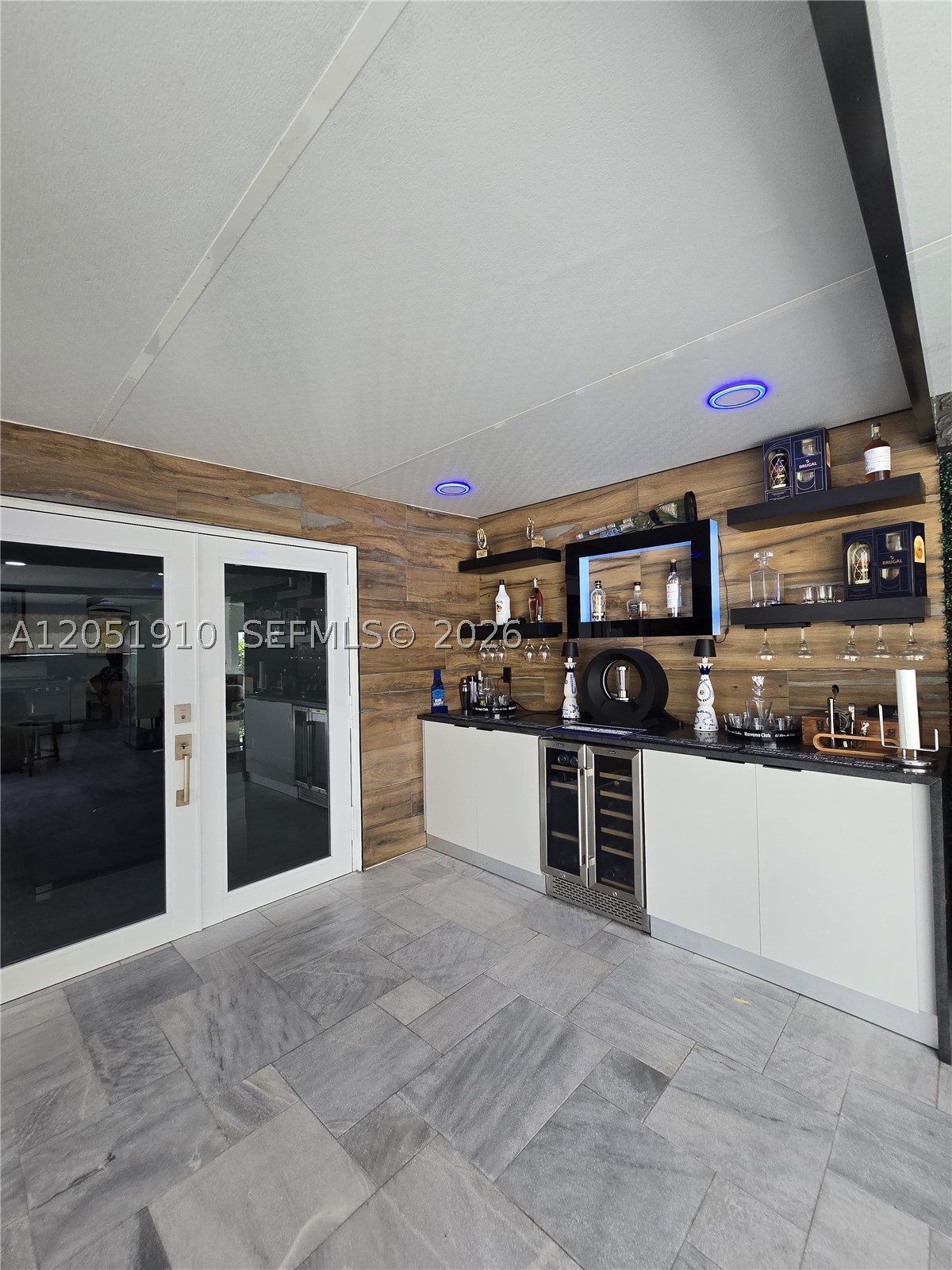 OAK RIDGE VILLAS SEC 1 RE - Residential Lease