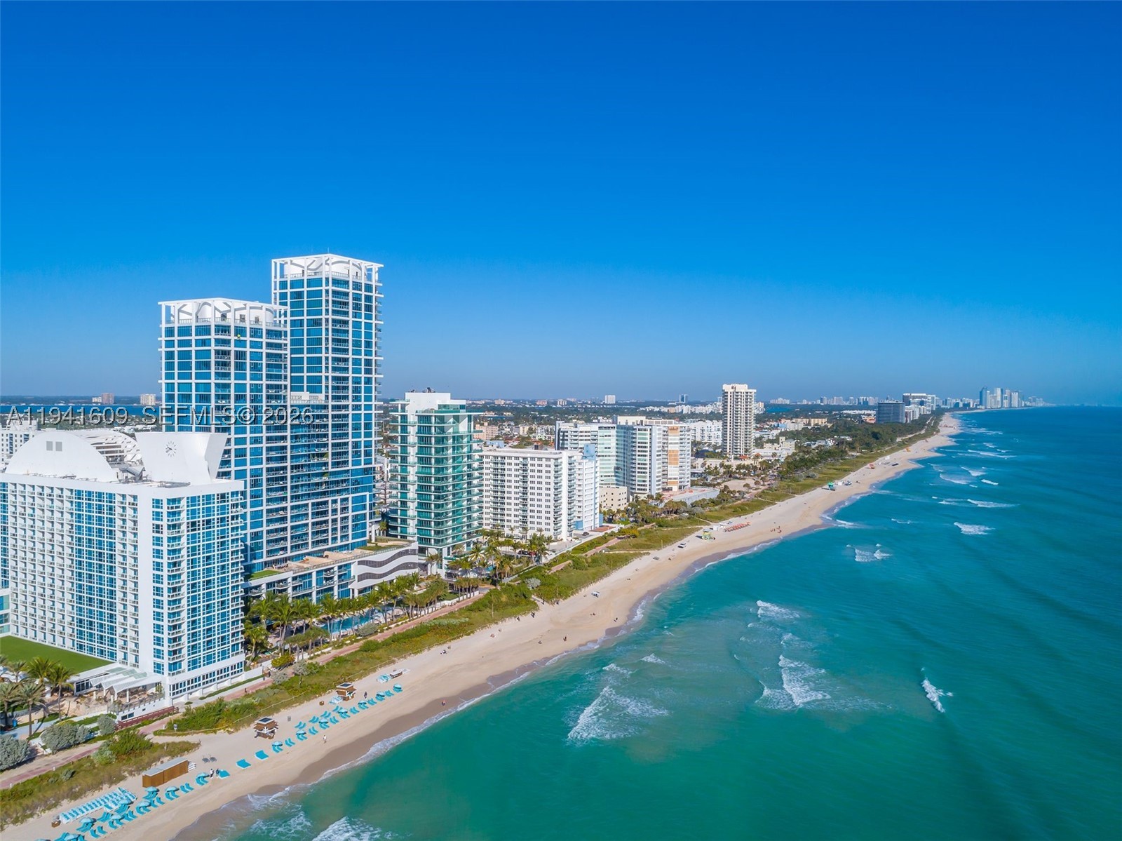 NORTH CARILLON BEACH COND - Residential