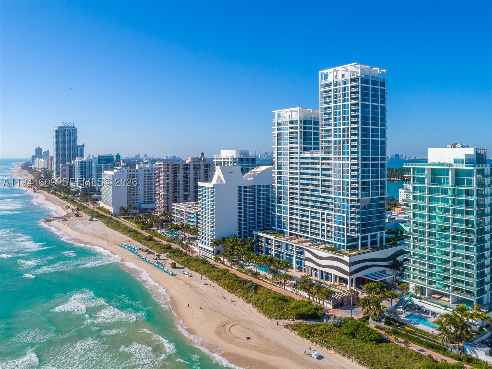 NORTH CARILLON BEACH COND - Residential