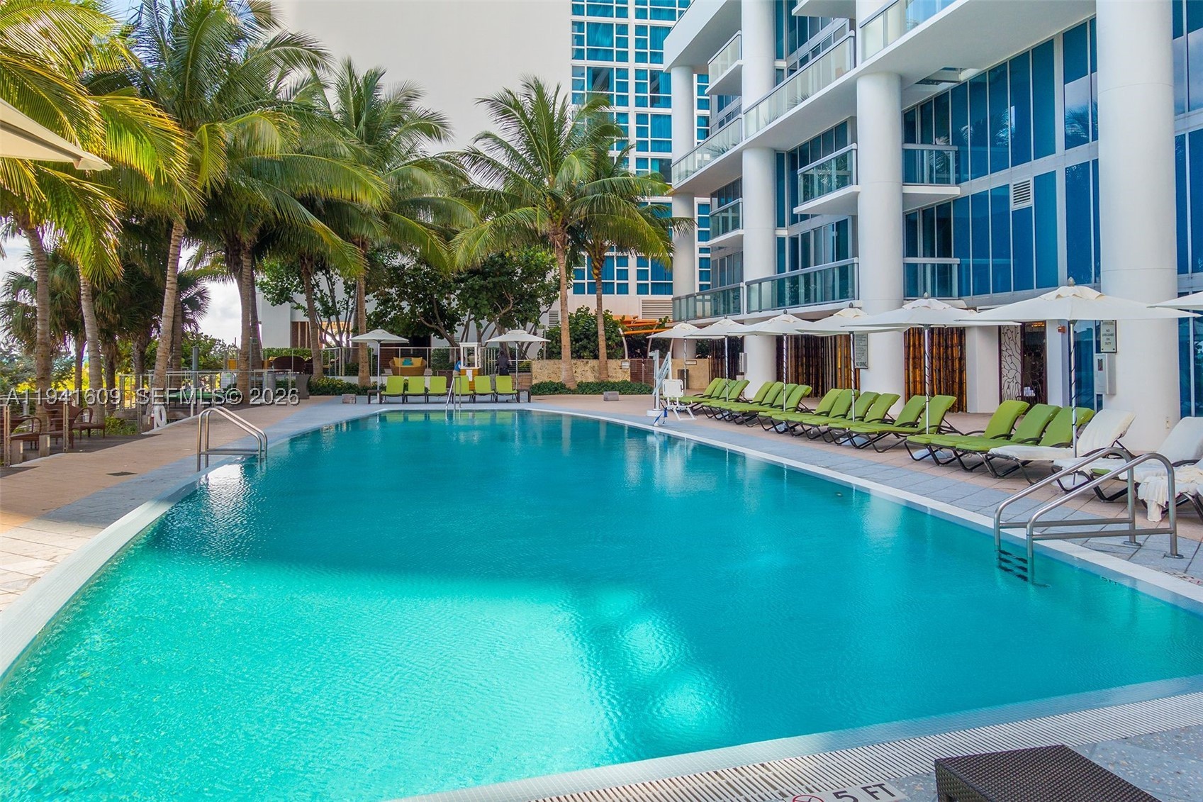 NORTH CARILLON BEACH COND - Residential
