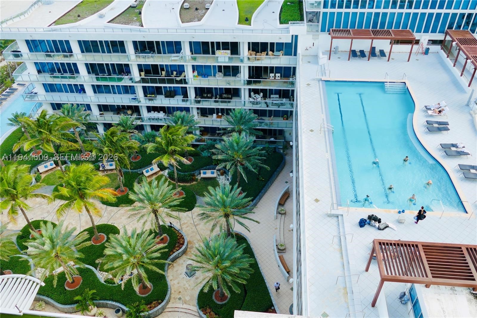 NORTH CARILLON BEACH COND - Residential