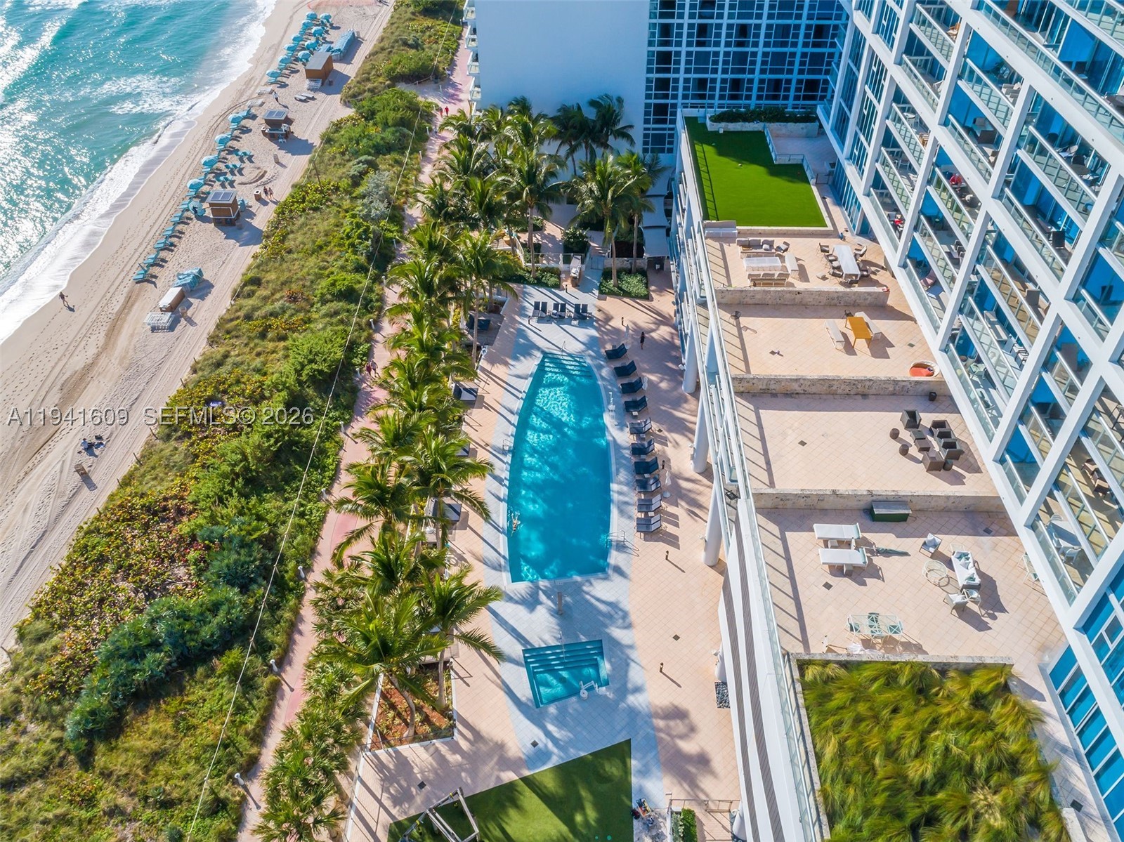 NORTH CARILLON BEACH COND - Residential