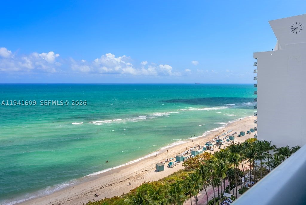 NORTH CARILLON BEACH COND - Residential