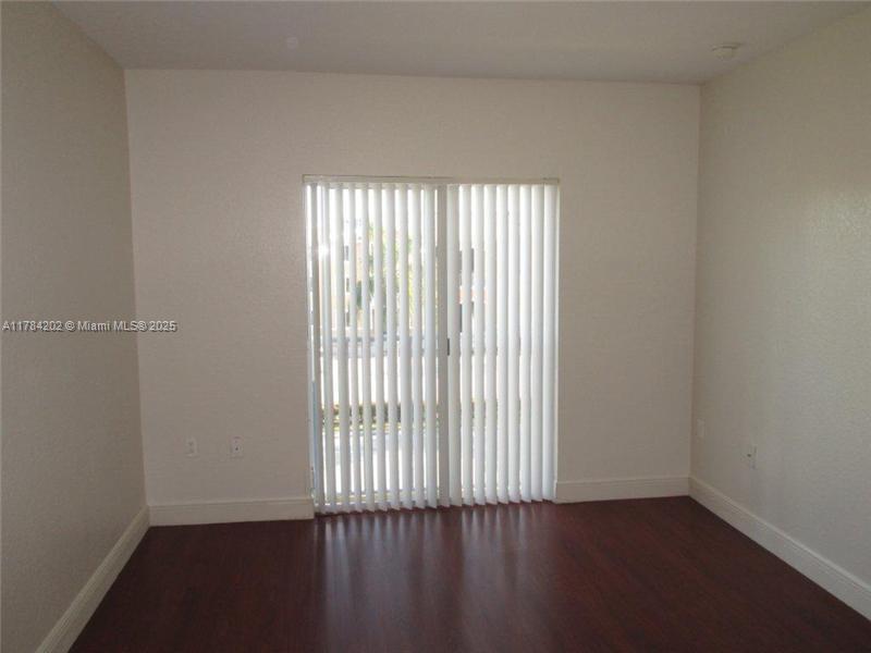 BREEZE OF GALLOWAY CONDO - Residential Lease