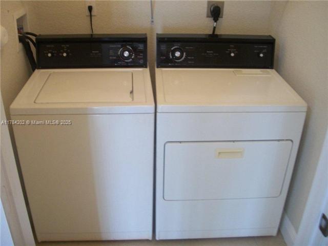 BREEZE OF GALLOWAY CONDO - Residential Lease
