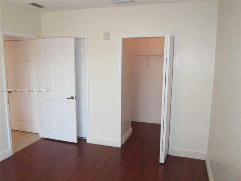 BREEZE OF GALLOWAY CONDO - Residential Lease
