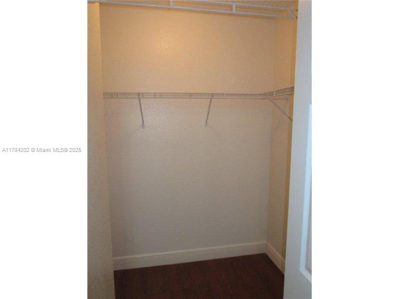 BREEZE OF GALLOWAY CONDO - Residential Lease