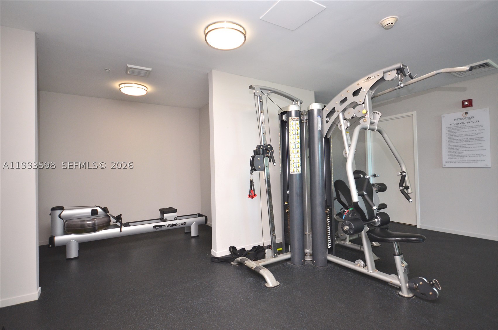 METROPOLIS I AT DADELAND - Residential