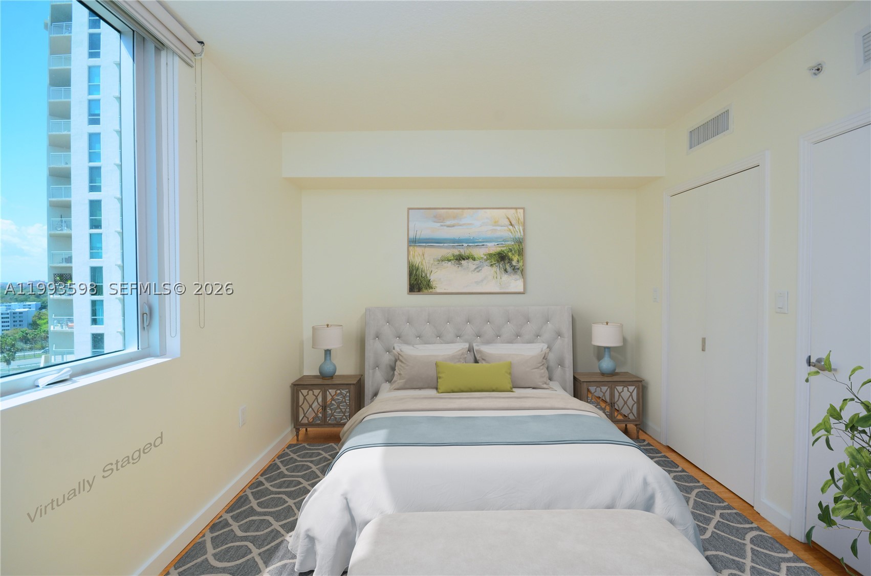 METROPOLIS I AT DADELAND - Residential
