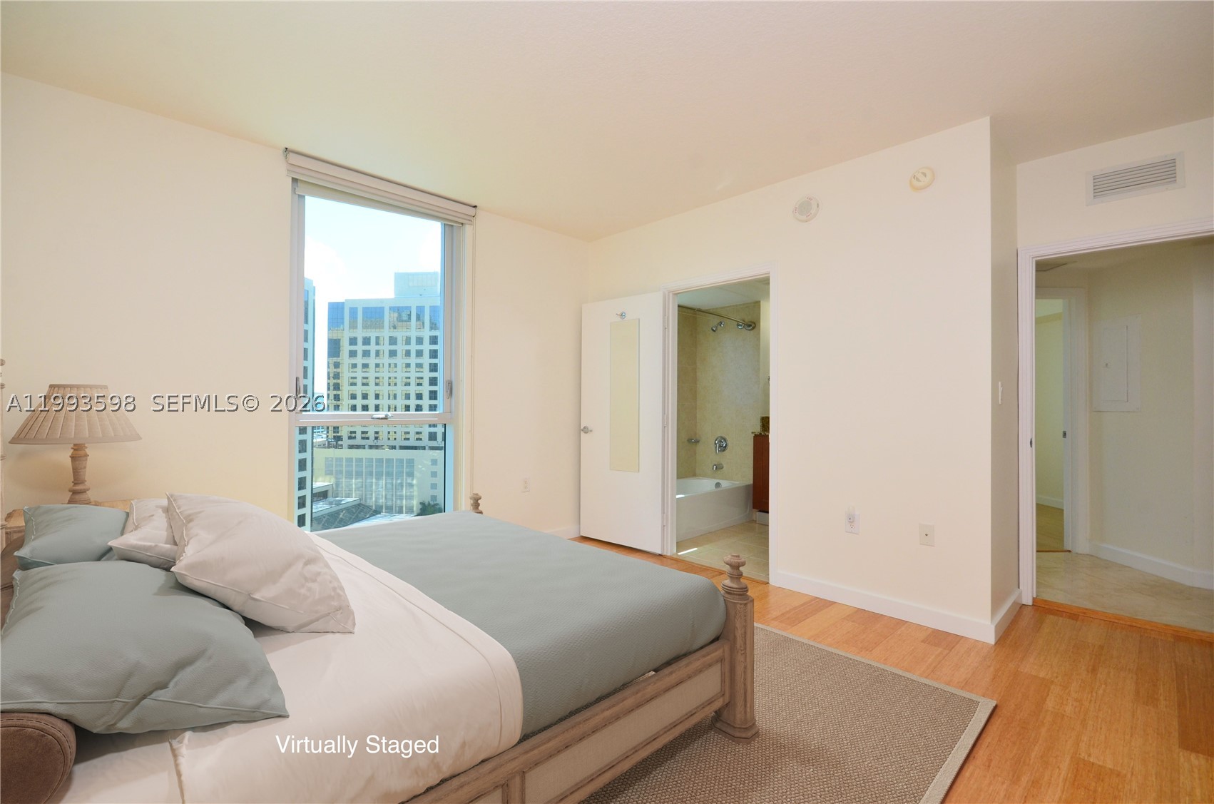 METROPOLIS I AT DADELAND - Residential
