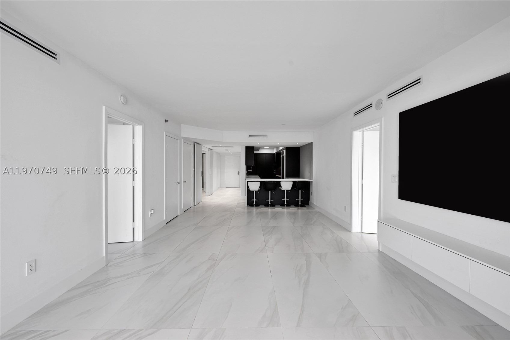 BEACH CLUB ONE - Residential