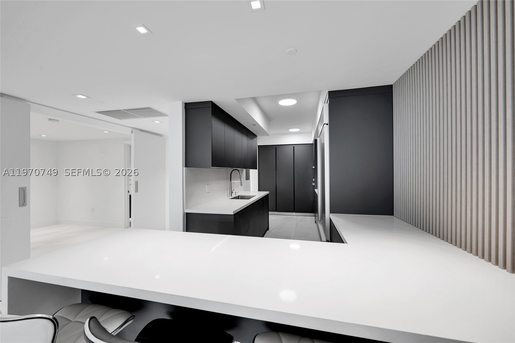 BEACH CLUB ONE - Residential
