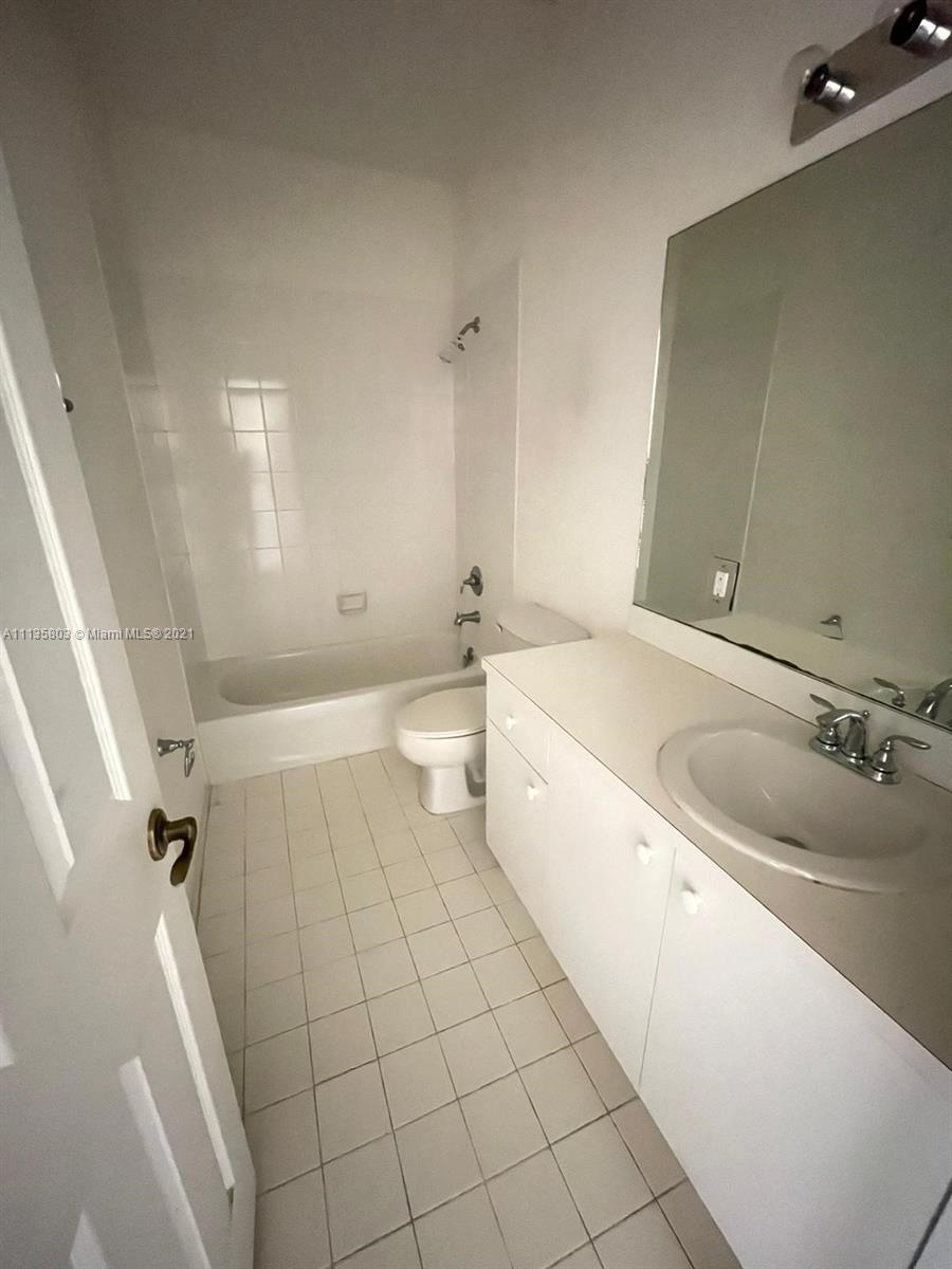 UNITED HOMES AT BELLA VIS - Residential