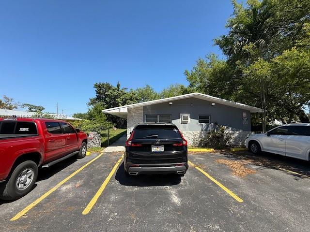 Great investment opportunity in North Miami Beach. Conveniently located near Sunny Isles and major highways, this property offers strong potential for both rental income and long-term appreciation. This well-maintained fourplex sits in an area experiencing ongoing growth and redevelopment, with several infrastructure improvements underway. Its prime location and steady area growth make it an excellent choice for investors seeking consistent returns and future value