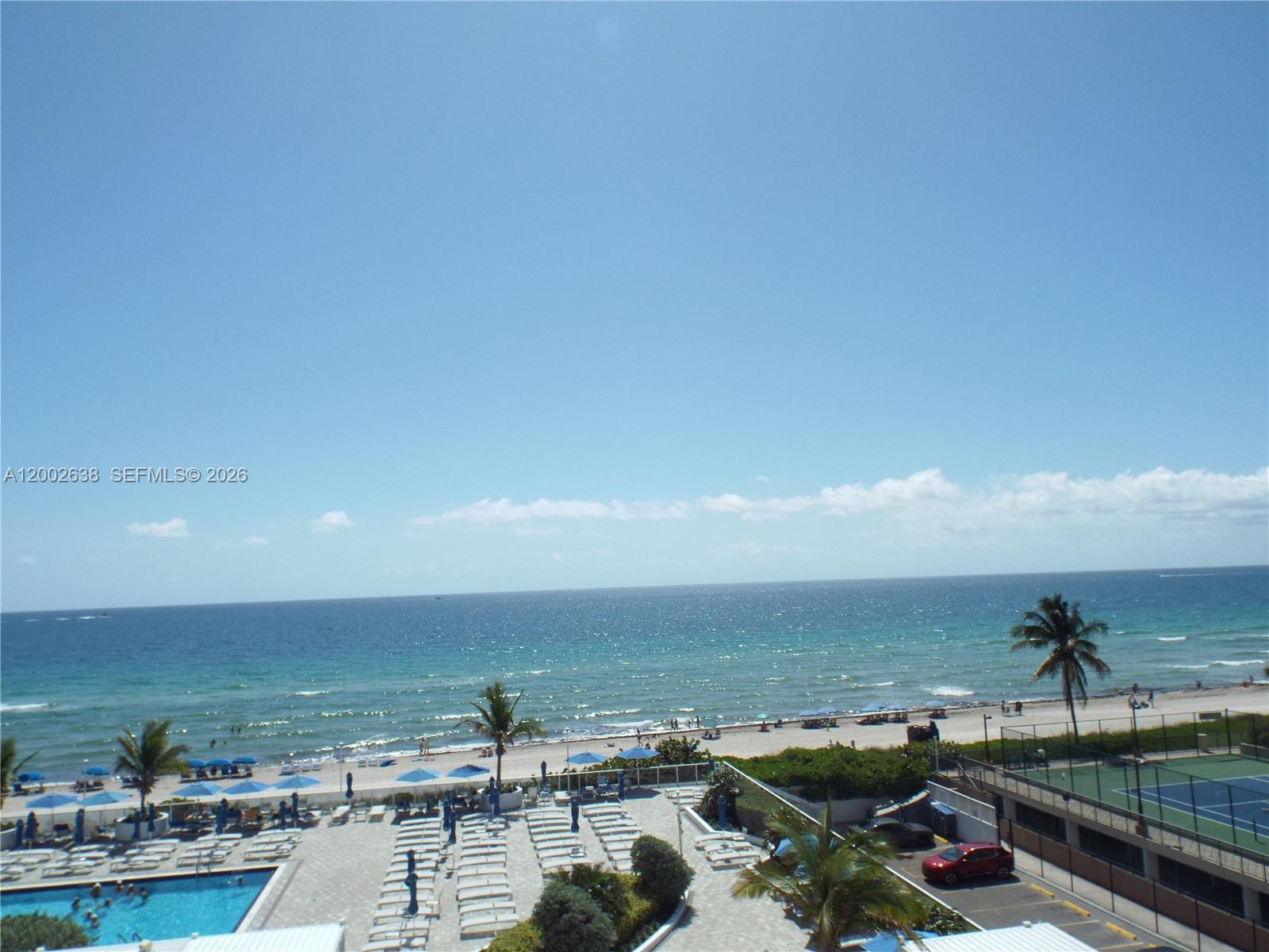 LA MER ESTATES SOUTH COND - Residential