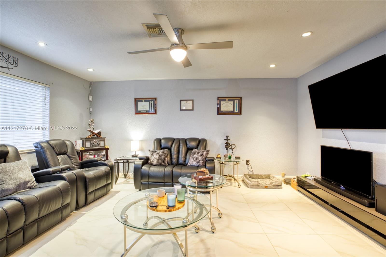 ISLAND THE NO 2 SUBDIVISI - Residential