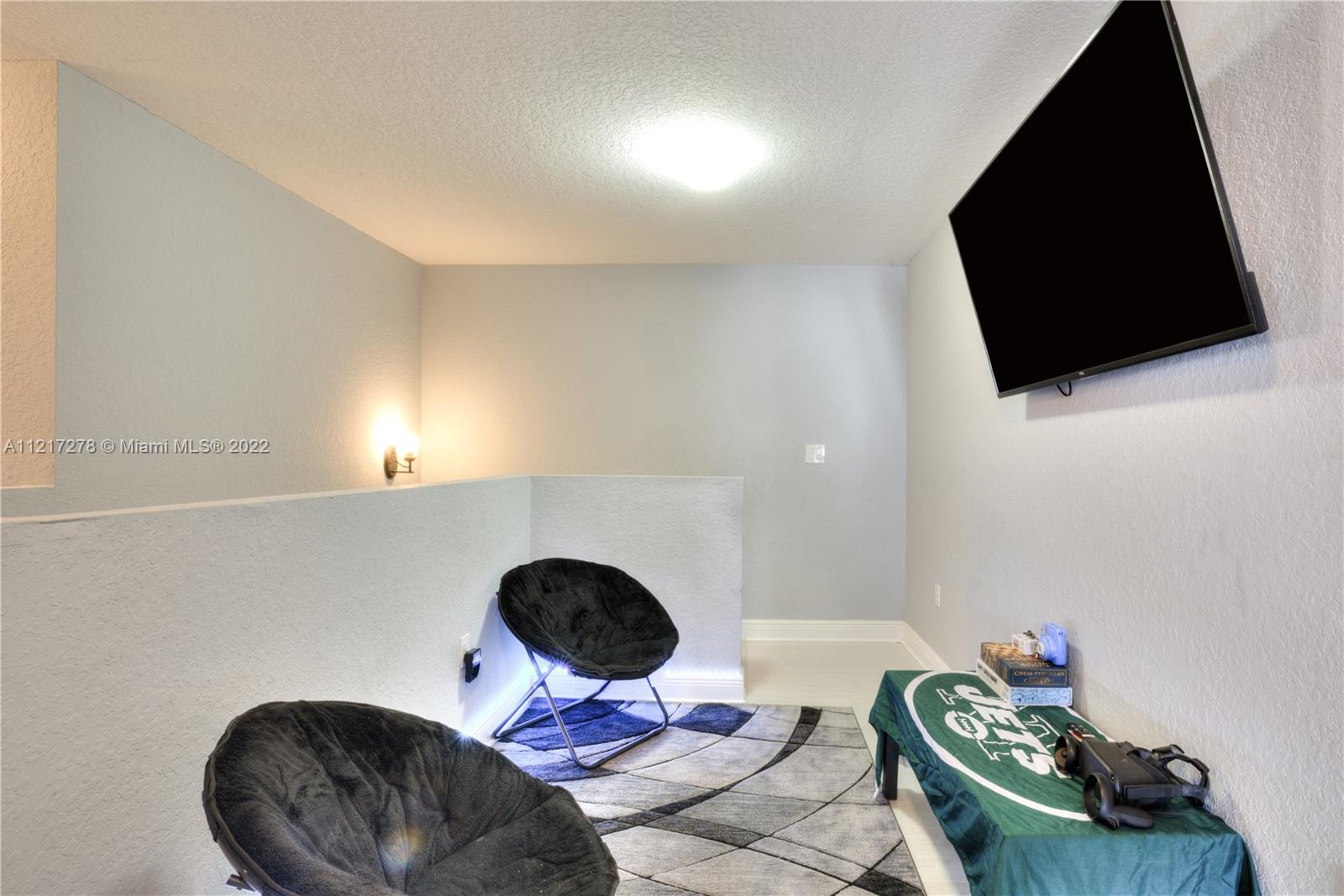 ISLAND THE NO 2 SUBDIVISI - Residential