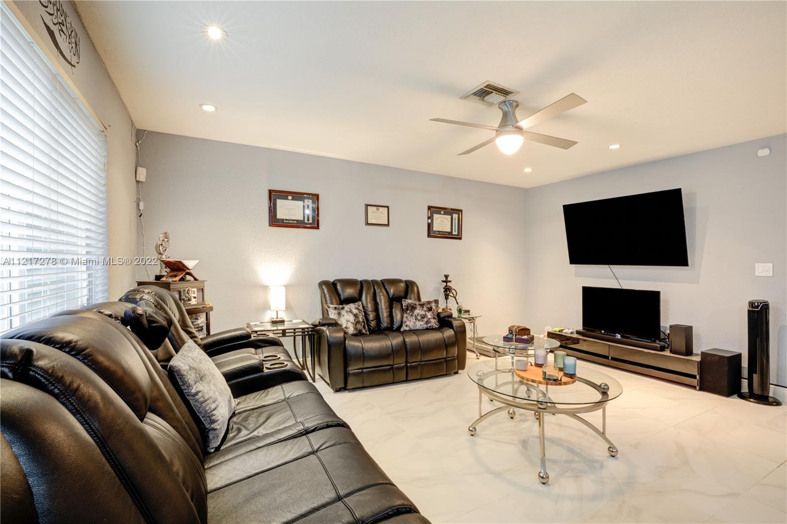 ISLAND THE NO 2 SUBDIVISI - Residential