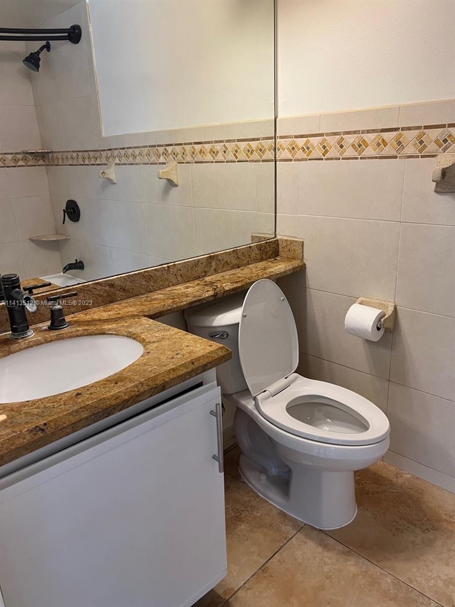 SUN VISTA GARDENS CONDO - Residential Lease