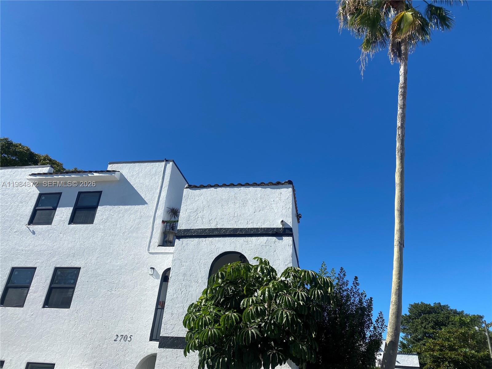 HIGHLAND ESTATES - Residential Lease