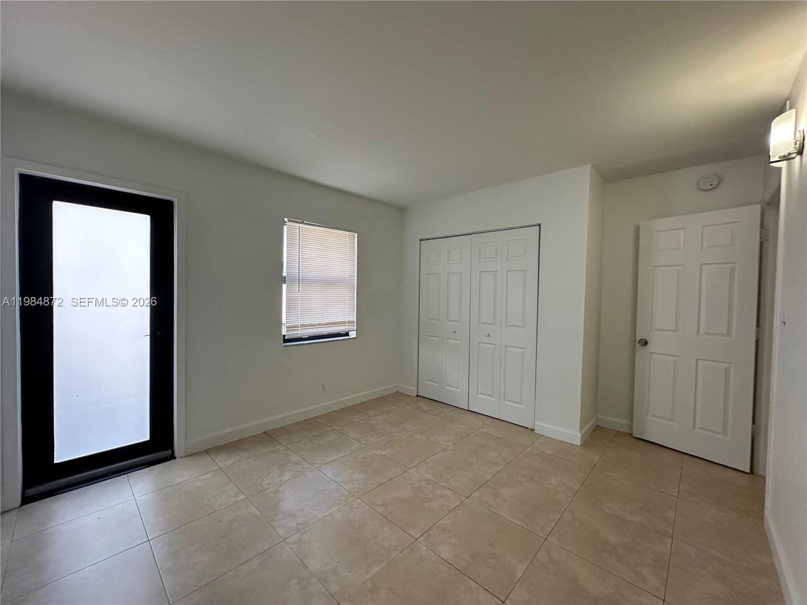 HIGHLAND ESTATES - Residential Lease