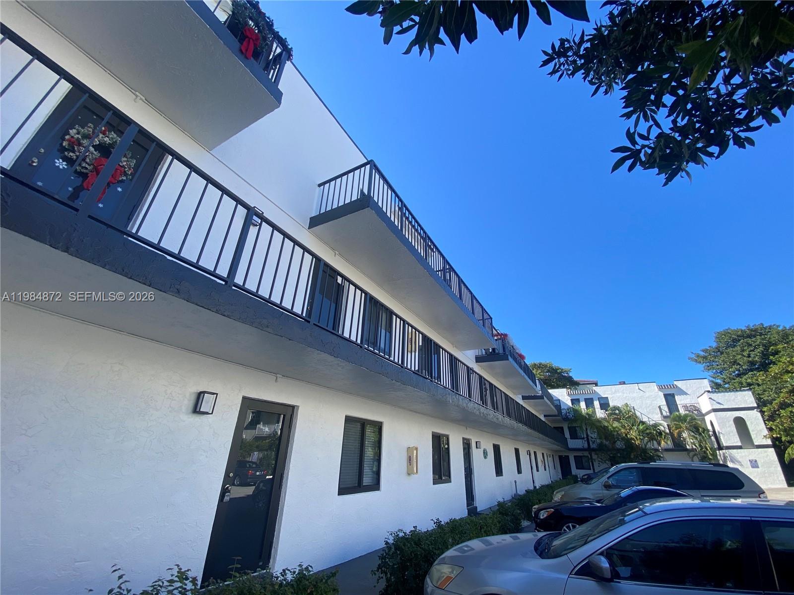 HIGHLAND ESTATES - Residential Lease