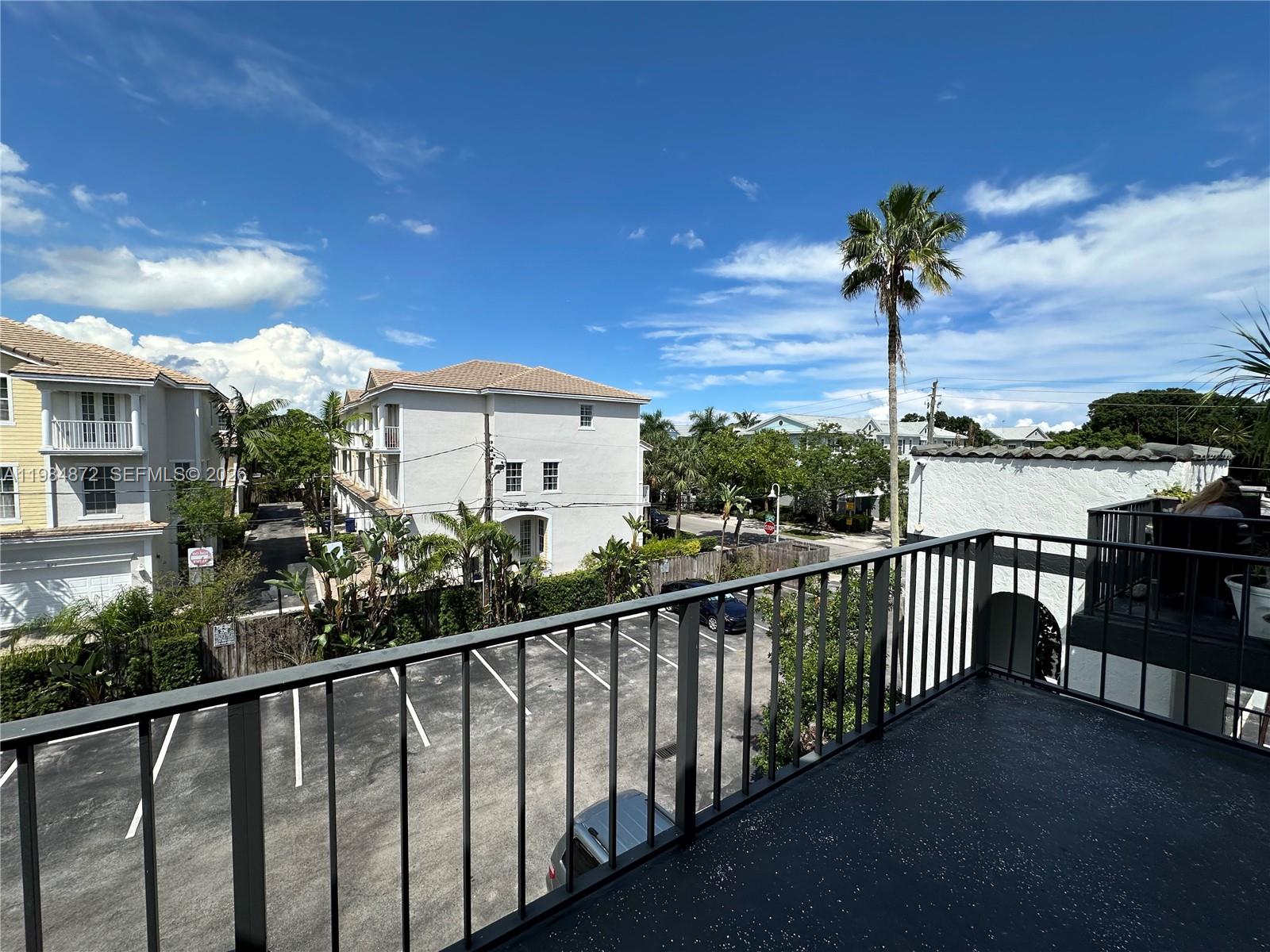 HIGHLAND ESTATES - Residential Lease