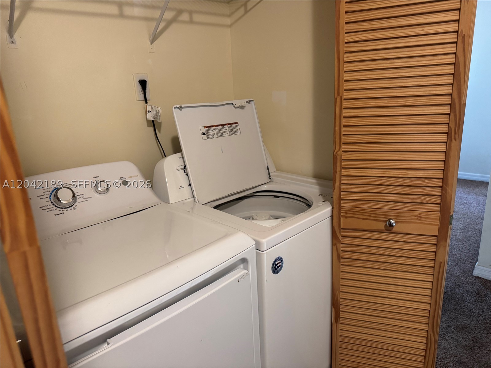 LEEWARD POINT CONDO - Residential Lease