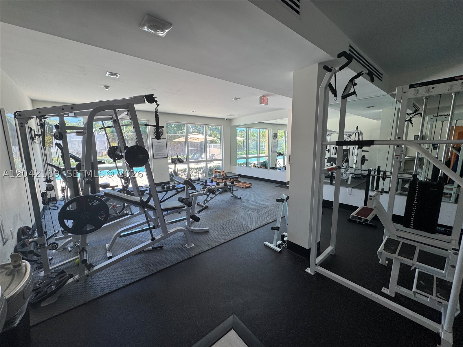 LEEWARD POINT CONDO - Residential Lease
