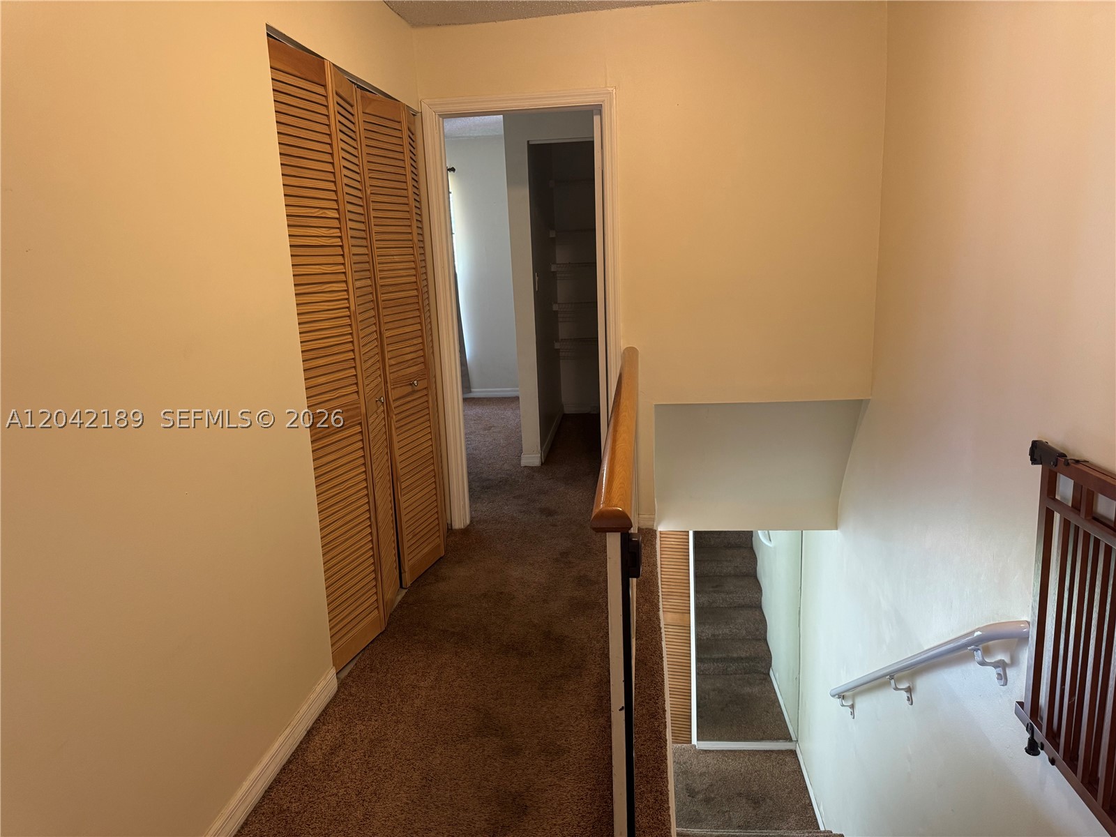 LEEWARD POINT CONDO - Residential Lease