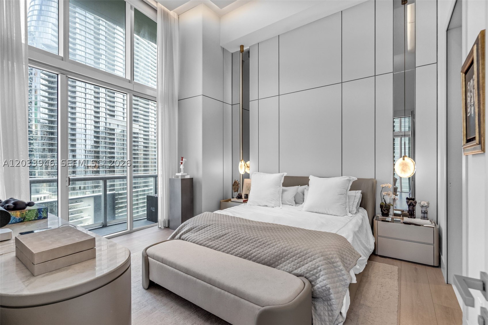 ICON BRICKELL CONDO NO 1 - Residential