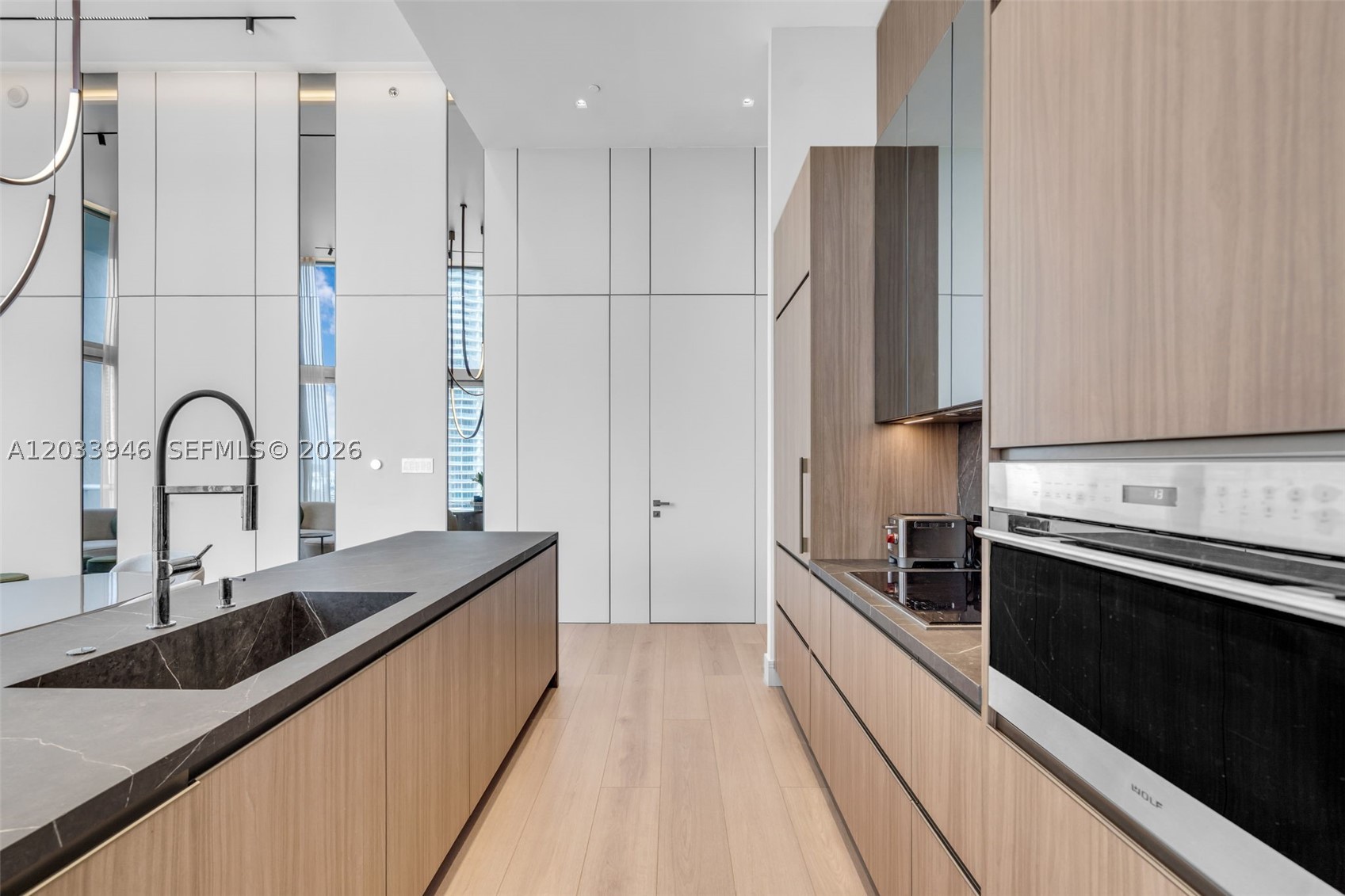 ICON BRICKELL CONDO NO 1 - Residential