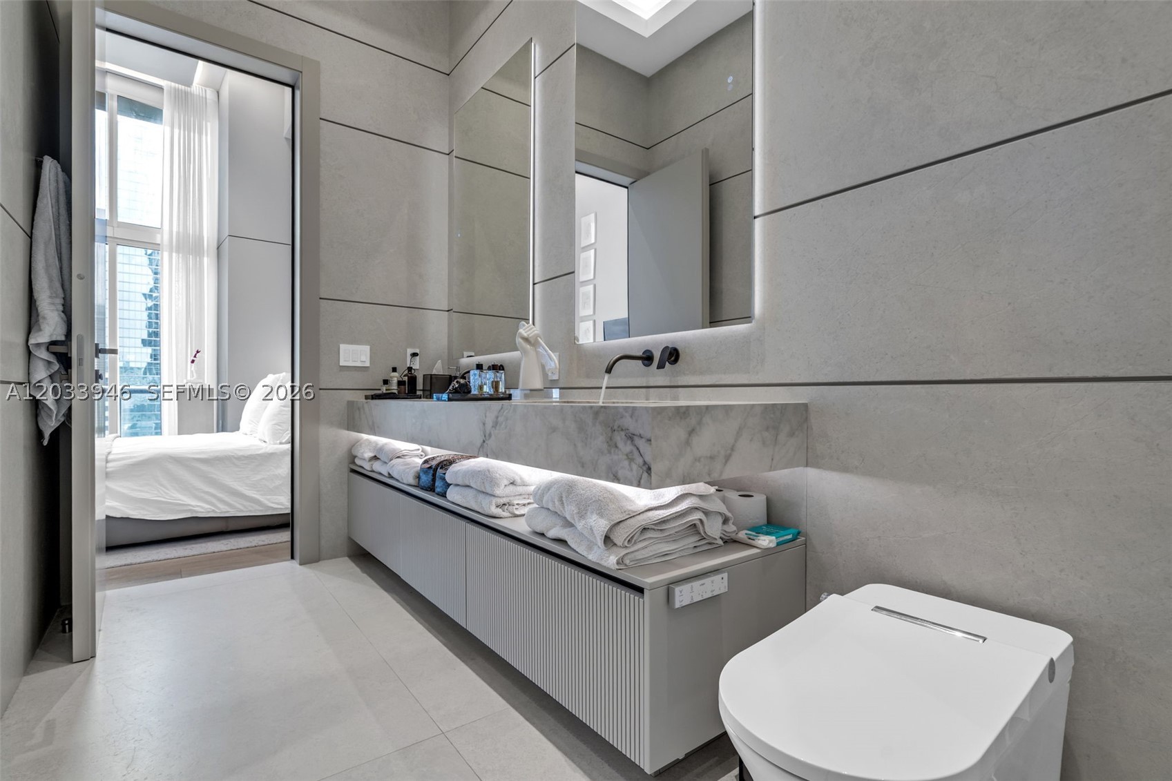 ICON BRICKELL CONDO NO 1 - Residential