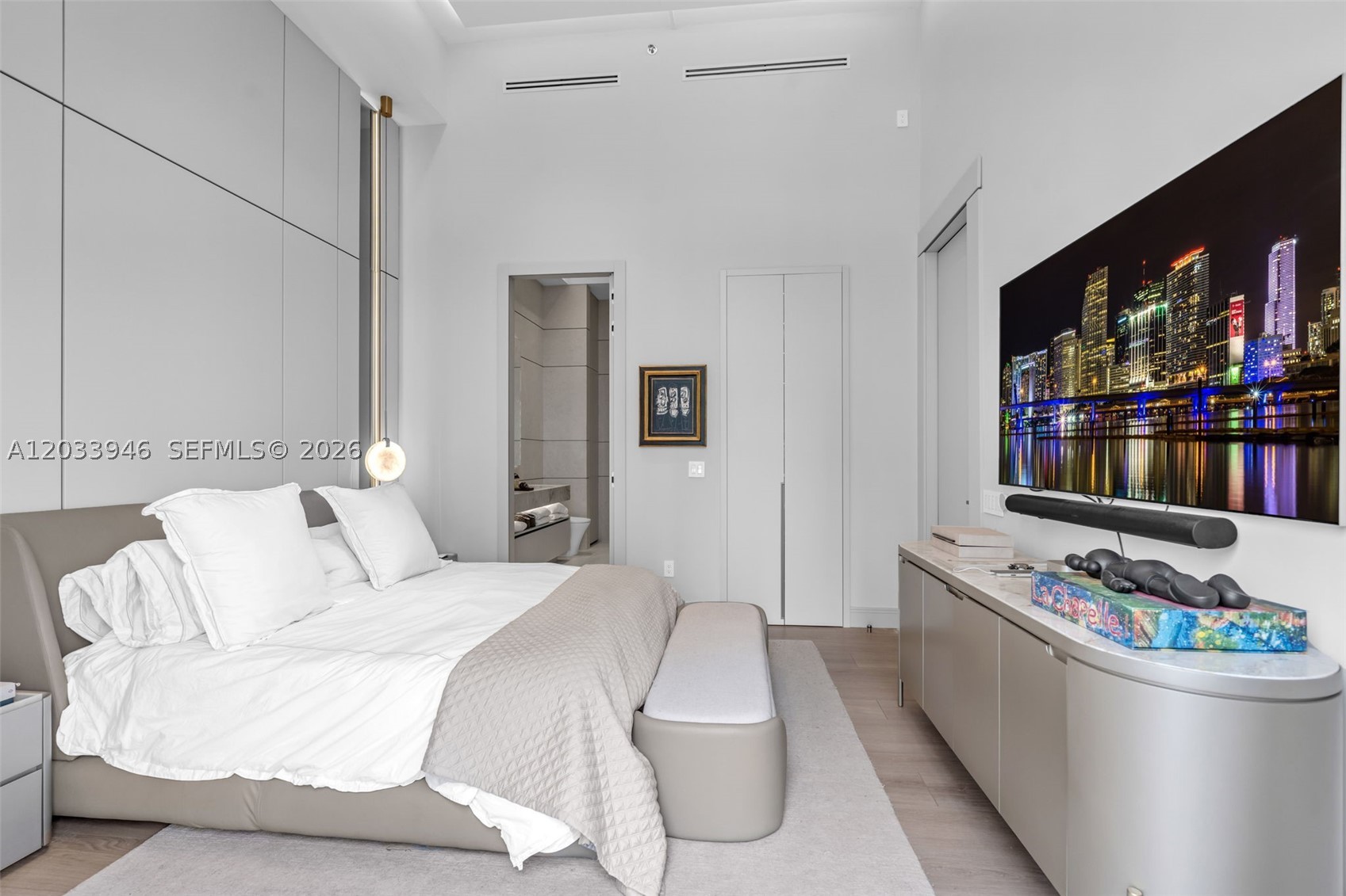 ICON BRICKELL CONDO NO 1 - Residential