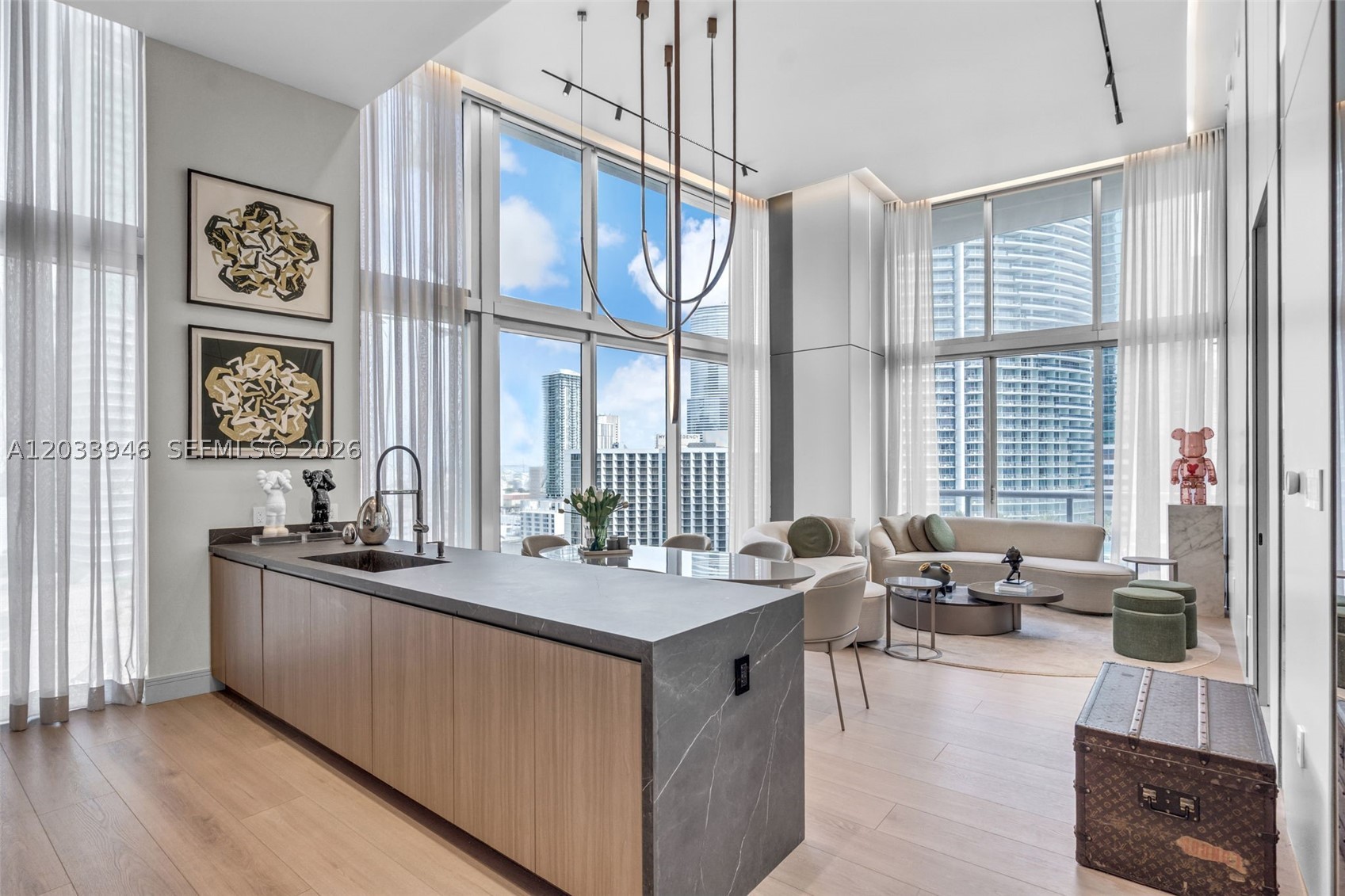 ICON BRICKELL CONDO NO 1 - Residential