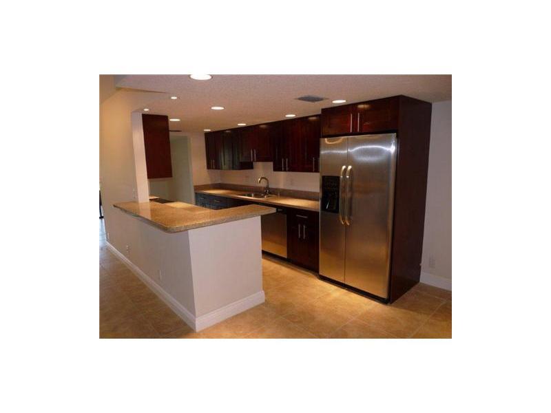 THE FAIRWAYS OF SUNRISE 1 - Residential Lease
