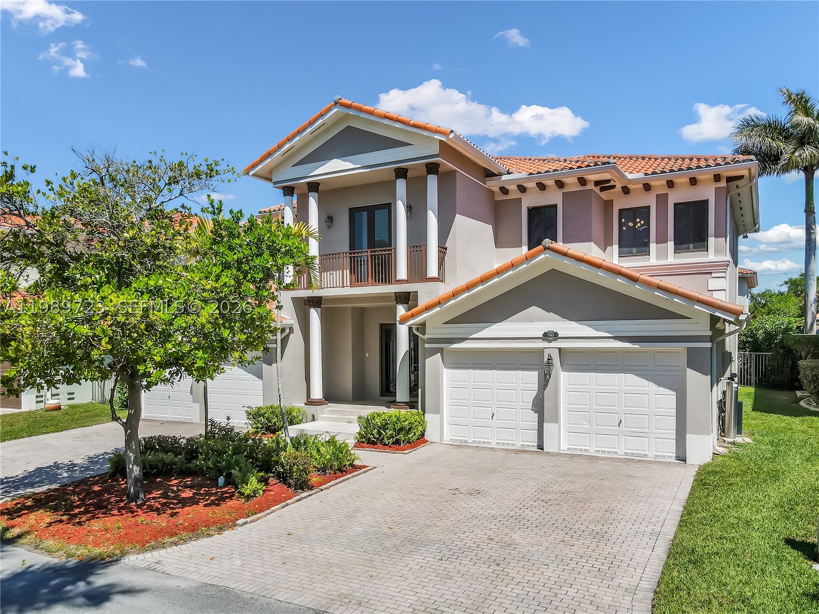 CUTLER CAY - Residential