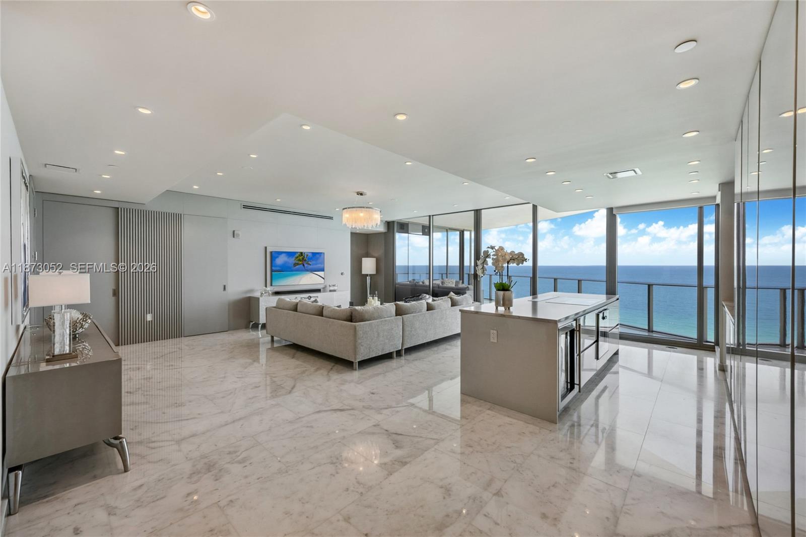 Ritz Carlton Residences - Residential