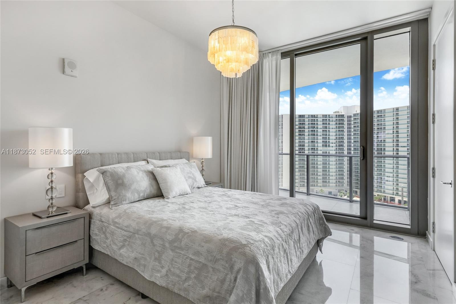 Ritz Carlton Residences - Residential